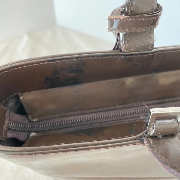 Gucci Brown Vintage Patent Leather Tote Hand Bag - Picture 16 of 16